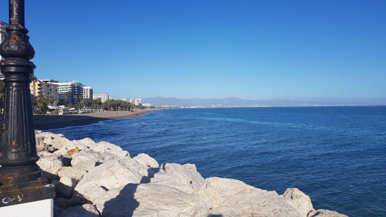 Impresionante Primera Linea De Playa, Bajondillo Beach Торремолінос Екстер'єр фото